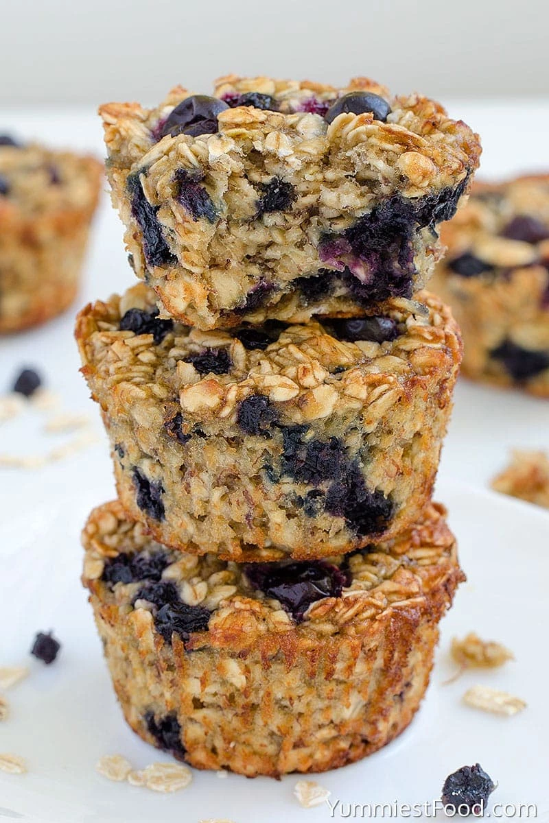 8 Energy Bites to Cure those Mid-Day Cravings