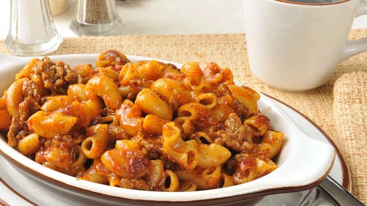 30 Quick and Easy Dinners - 22 Chili Mac