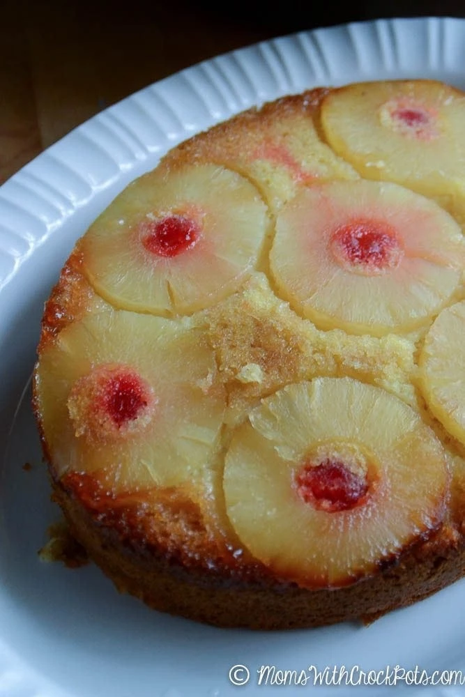 20 Crockpot Desserts - Crock Pot Pineapple Upside Down Cake