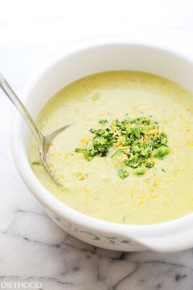 21 Delicious Soup Recipes - Broccoli Cheese Soup