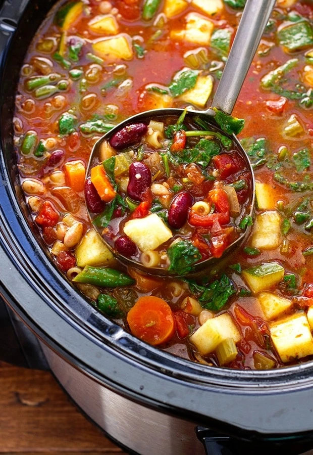 21 Delicious Soup Recipes - Minestrone Soup