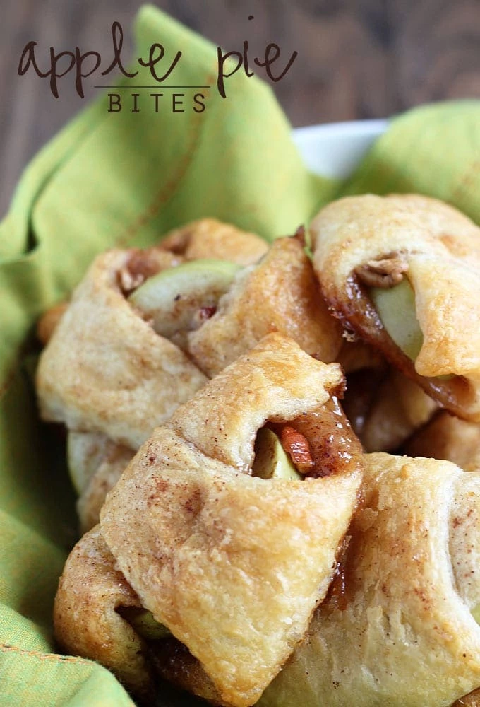 Delicious Thanksgiving Desserts - Apple Pie Bites