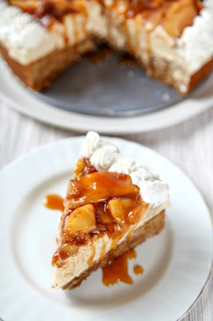 Delicious Thanksgiving Desserts - Caramel Apple Cheesecake
