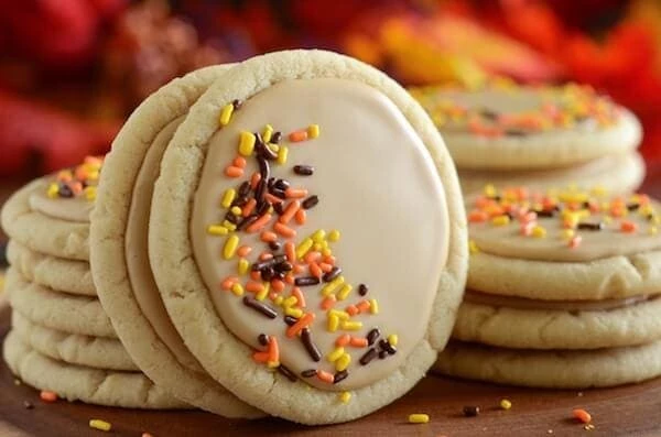 Delicious Thanksgiving Desserts - Soft Maple Sugar Cookies