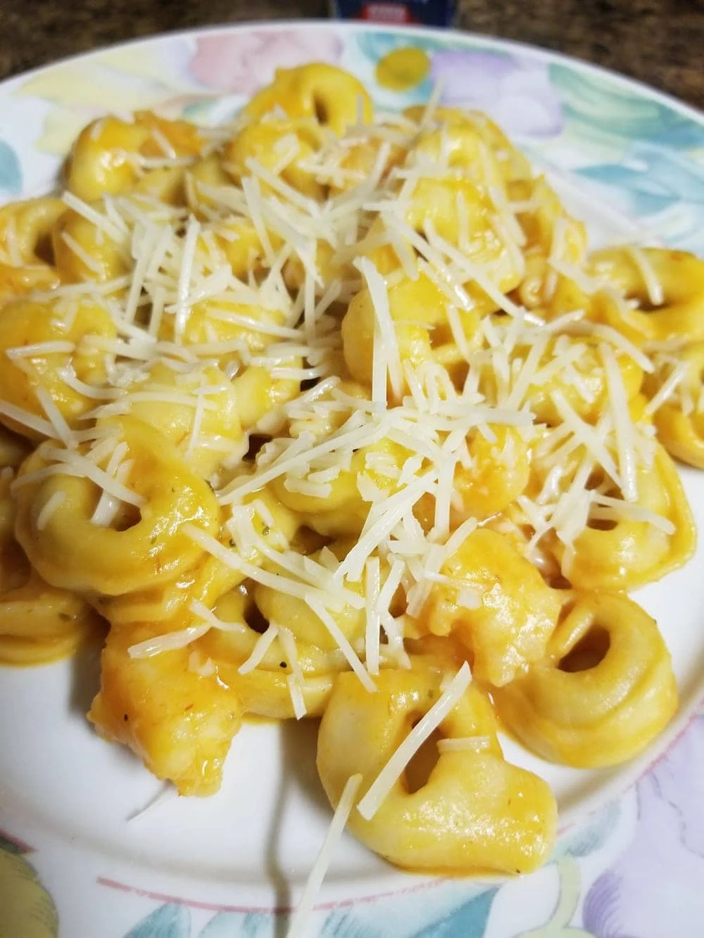 Shrimp and Tortellini with Butternut Squash Sauce - Delicious and fast dinner 2