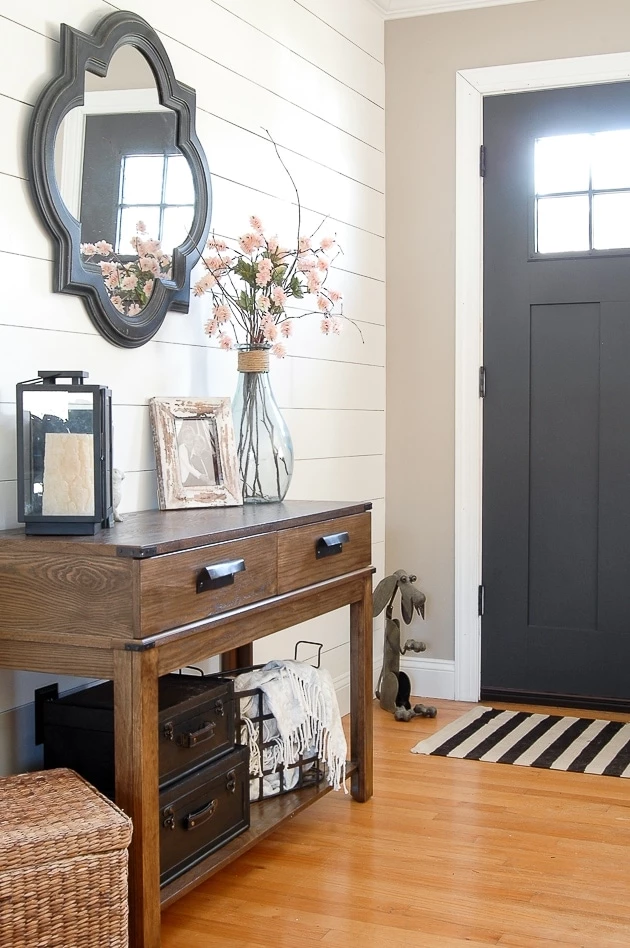9 Entryway Table Ideas That Are, Entry Table Decor Modern