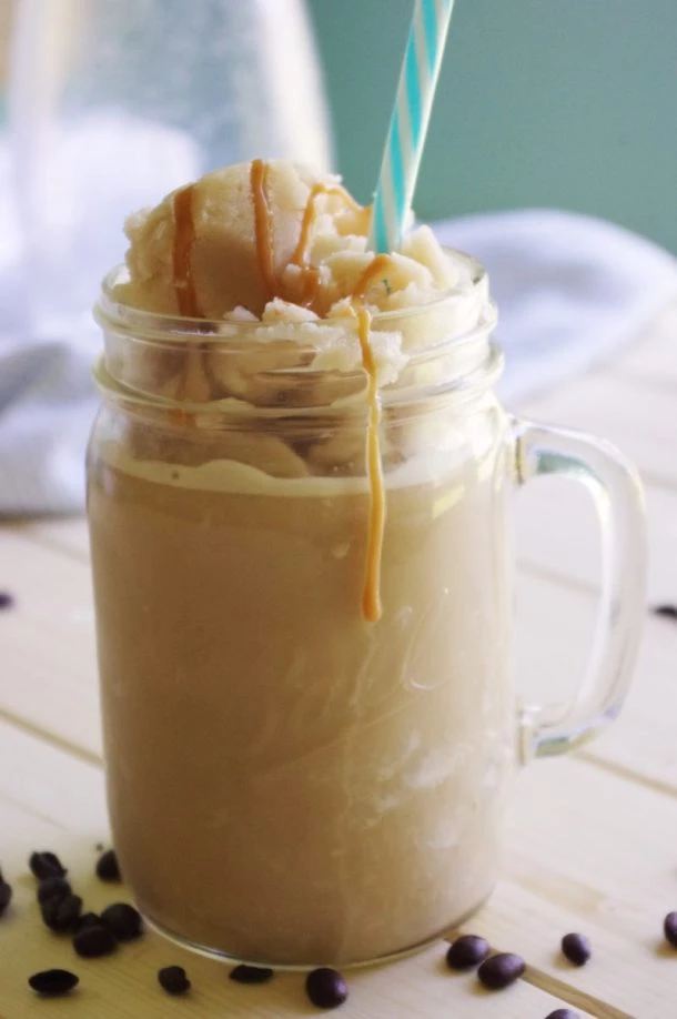 Skinny Caramel Nilla Iced Coffee