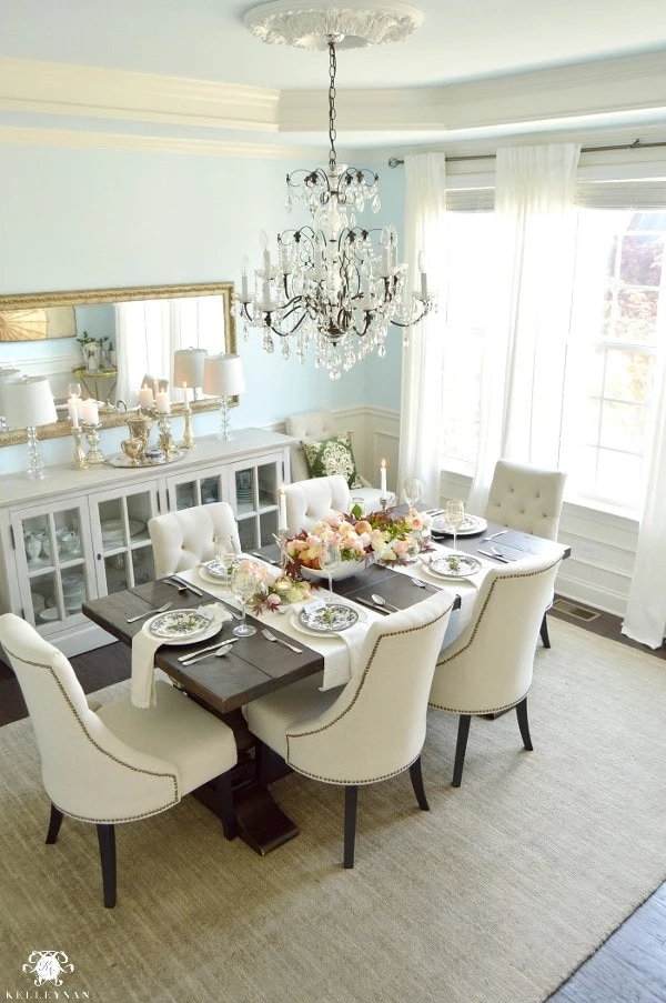 Inviting Dining Room - Farmhouse Chic
