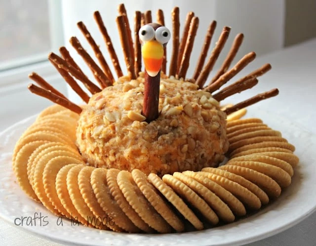 Thanksgiving Turkey Cheese Ball