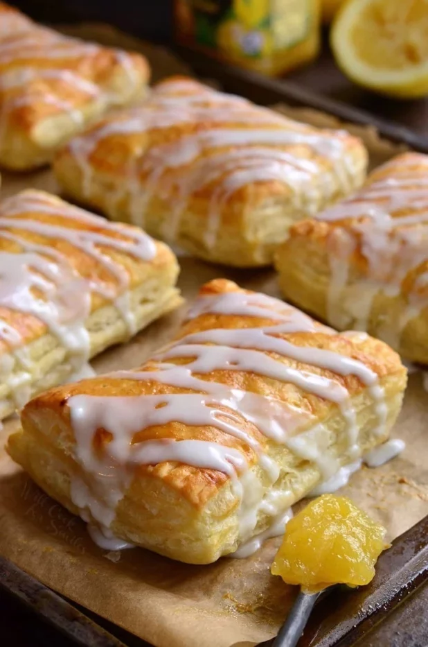 Lemon Cheesecake Hand Pies
