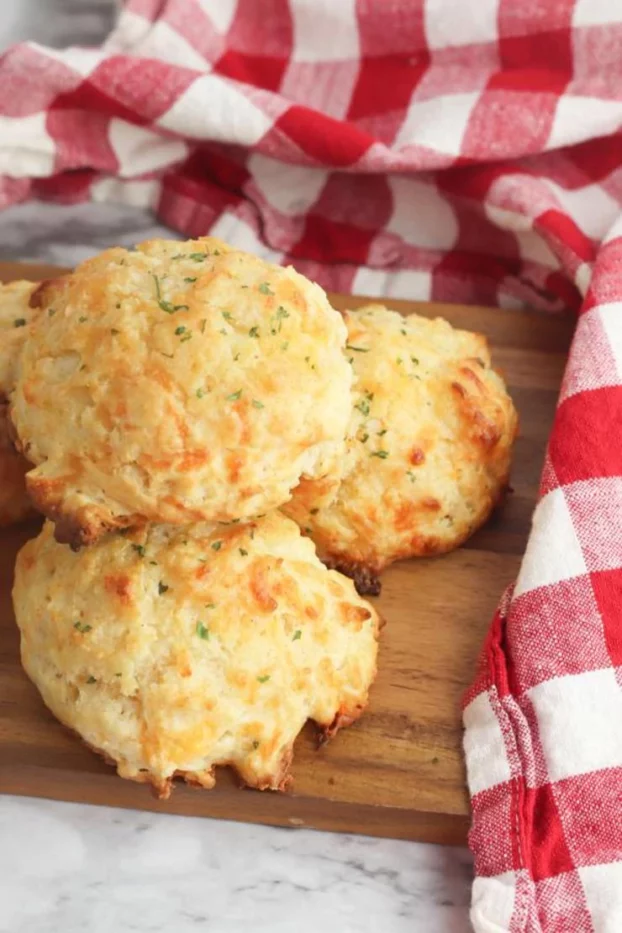 Copycat Red Lobster Biscuits